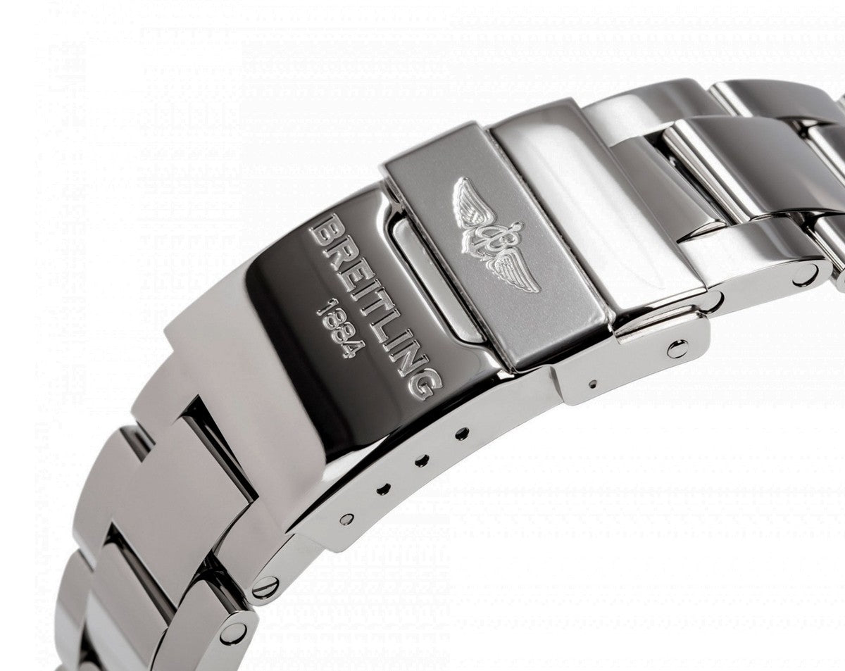 Breitling Super Avenger II A1337153/G779-168A